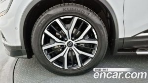 Renault-KoreaSamsung QM6 2.0 GDe RE Signature 2WD 2020 года из Южной Кореи