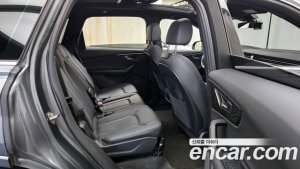 Audi Q7 45 TDI 4WD Premium 2021 года из Южной Кореи