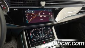 Audi Q7 45 TDI 4WD Premium 2021 года из Южной Кореи