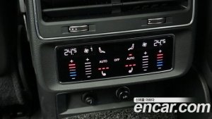 Audi Q7 45 TDI 4WD Premium 2021 года из Южной Кореи