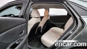 Hyundai AVANTE 1.6 2021 года из Южной Кореи
