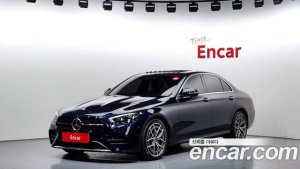 Mercedes-Benz E-Class E220d 4MATIC AMG Line 2021 года из Южной Кореи