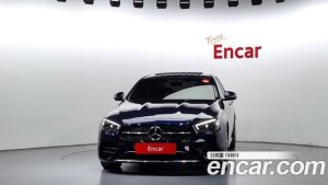 Mercedes-Benz E-Class E220d 4MATIC AMG Line 2021 года из Южной Кореи