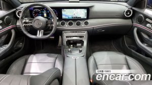 Mercedes-Benz E-Class E220d 4MATIC AMG Line 2021 года из Южной Кореи