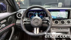 Mercedes-Benz E-Class E220d 4MATIC AMG Line 2021 года из Южной Кореи
