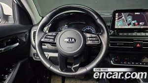 Kia Seltos Бензин 1.6 Turbo 2WD 2022 года из Южной Кореи