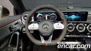 Mercedes-Benz CLA-Class CLA250 4MATIC 2020 года из Южной Кореи