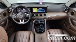 Mercedes-Benz E-Class E220d 4MATIC Exclusive 2020 года из Южной Кореи