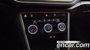 Volkswagen T-Roc 2.0 TDI Style 2021 года из Южной Кореи