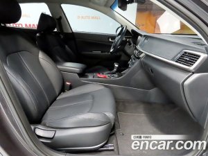 Kia K5 2.0 2020 года из Южной Кореи
