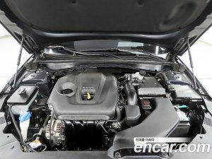 Kia K5 2.0 2020 года из Южной Кореи