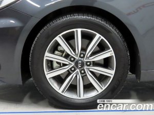 Kia K5 2.0 2020 года из Южной Кореи
