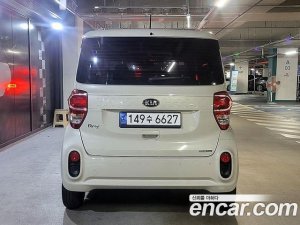 Kia RAY Facelift 2021 года из Южной Кореи