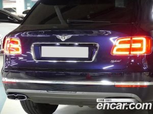 Bentley Bentayga 3.0 Plugin HEV 2020 года из Южной Кореи