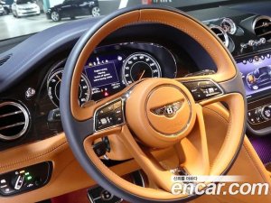 Bentley Bentayga 3.0 Plugin HEV 2020 года из Южной Кореи