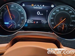 Bentley Bentayga 3.0 Plugin HEV 2020 года из Южной Кореи