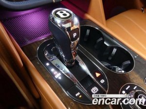 Bentley Bentayga 3.0 Plugin HEV 2020 года из Южной Кореи