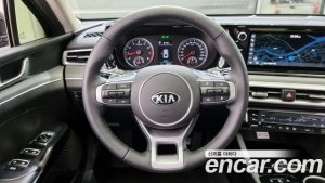 Kia K5 2.0 2020 года из Южной Кореи