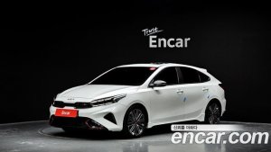 Kia K3 1.6 Turbo GT 5Door 2022 года из Южной Кореи