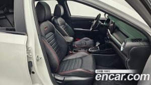 Kia K3 1.6 Turbo GT 5Door 2022 года из Южной Кореи