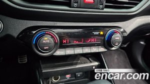 Kia K3 1.6 Turbo GT 5Door 2022 года из Южной Кореи