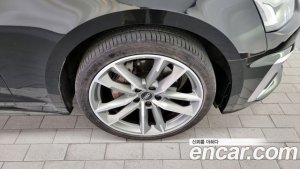 Audi A5 40 TDI 4WD Premium Sportback 2021 года из Южной Кореи
