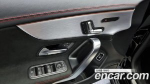 Mercedes-Benz CLA-Class CLA250 4MATIC 2020 года из Южной Кореи