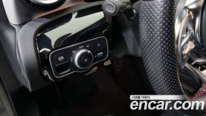 Mercedes-Benz CLA-Class CLA250 4MATIC 2020 года из Южной Кореи
