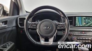 Kia Sportage Дизель 1.6 2WD 2022 года из Южной Кореи