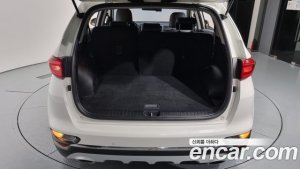 Kia Sportage Дизель 1.6 2WD 2022 года из Южной Кореи