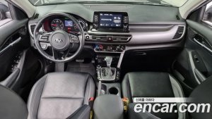 Kia Seltos Дизель 1.6 2WD 2020 года из Южной Кореи