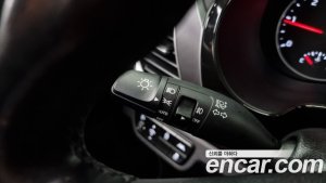 Kia Seltos Дизель 1.6 2WD 2020 года из Южной Кореи