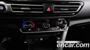 Kia Seltos Дизель 1.6 2WD 2020 года из Южной Кореи