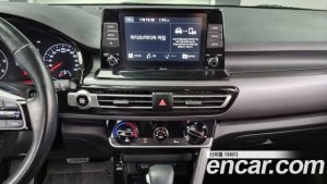 Kia Seltos Дизель 1.6 2WD 2020 года из Южной Кореи