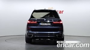 BMW X7 xDrive 40d M Sport 6인승 2021 года из Южной Кореи