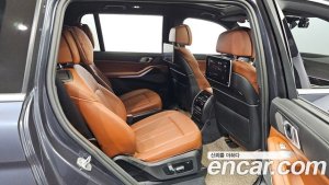 BMW X7 xDrive 40d M Sport 6인승 2021 года из Южной Кореи