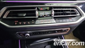 BMW X7 xDrive 40d M Sport 6인승 2021 года из Южной Кореи