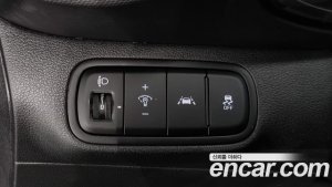 Hyundai Venue 1.6 Modern 2020 года из Южной Кореи
