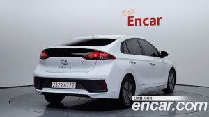 Hyundai Ioniq 1.6 HEV 2020 года из Южной Кореи