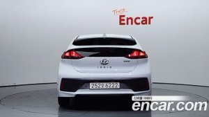 Hyundai Ioniq 1.6 HEV 2020 года из Южной Кореи