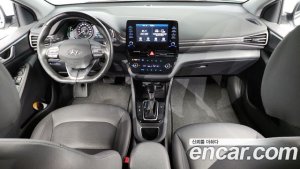 Hyundai Ioniq 1.6 HEV 2020 года из Южной Кореи