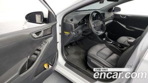Hyundai Ioniq 1.6 HEV 2020 года из Южной Кореи