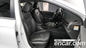 Hyundai Ioniq 1.6 HEV 2020 года из Южной Кореи