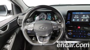 Hyundai Ioniq 1.6 HEV 2020 года из Южной Кореи