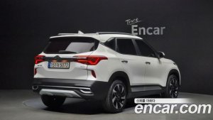 Kia Seltos Бензин 1.6 Turbo 2WD 2022 года из Южной Кореи