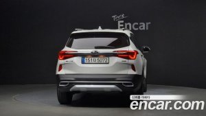 Kia Seltos Бензин 1.6 Turbo 2WD 2022 года из Южной Кореи