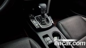 Kia Seltos Бензин 1.6 Turbo 2WD 2022 года из Южной Кореи