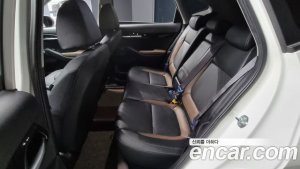 Kia Seltos Бензин 1.6 Turbo 2WD 2022 года из Южной Кореи