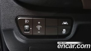 Kia Seltos Бензин 1.6 Turbo 2WD 2022 года из Южной Кореи