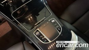 Mercedes-Benz GLC-Class GLC220 d 4MATIC Coupe 2021 года из Южной Кореи